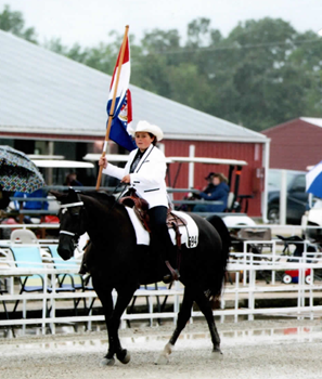 Kolbey and Midnight Mandy carry Missouri Flay